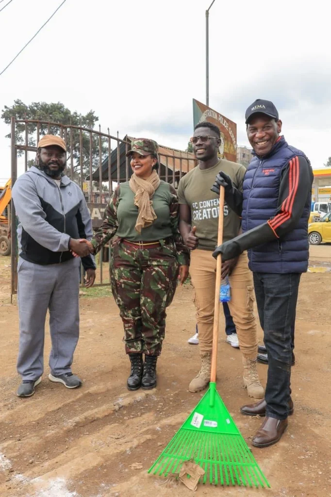 Clean-up Tree Planting, and Clearing of Drainage ahead of El Niño- Dagoretti – Photo 3