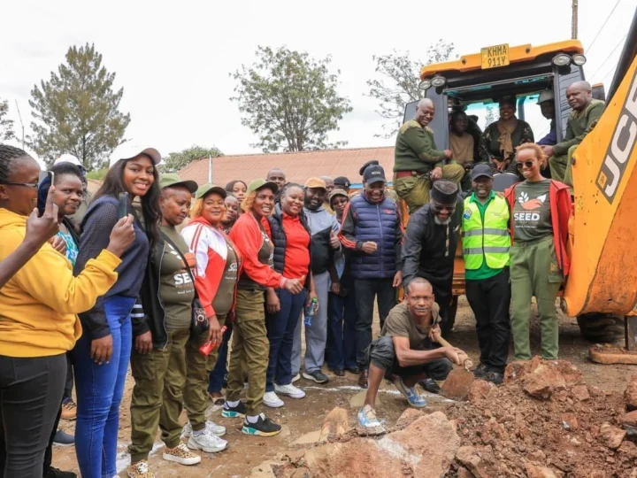 Clean-up Tree Planting, and Clearing of Drainage ahead of El Niño- Dagoretti – Photo 15