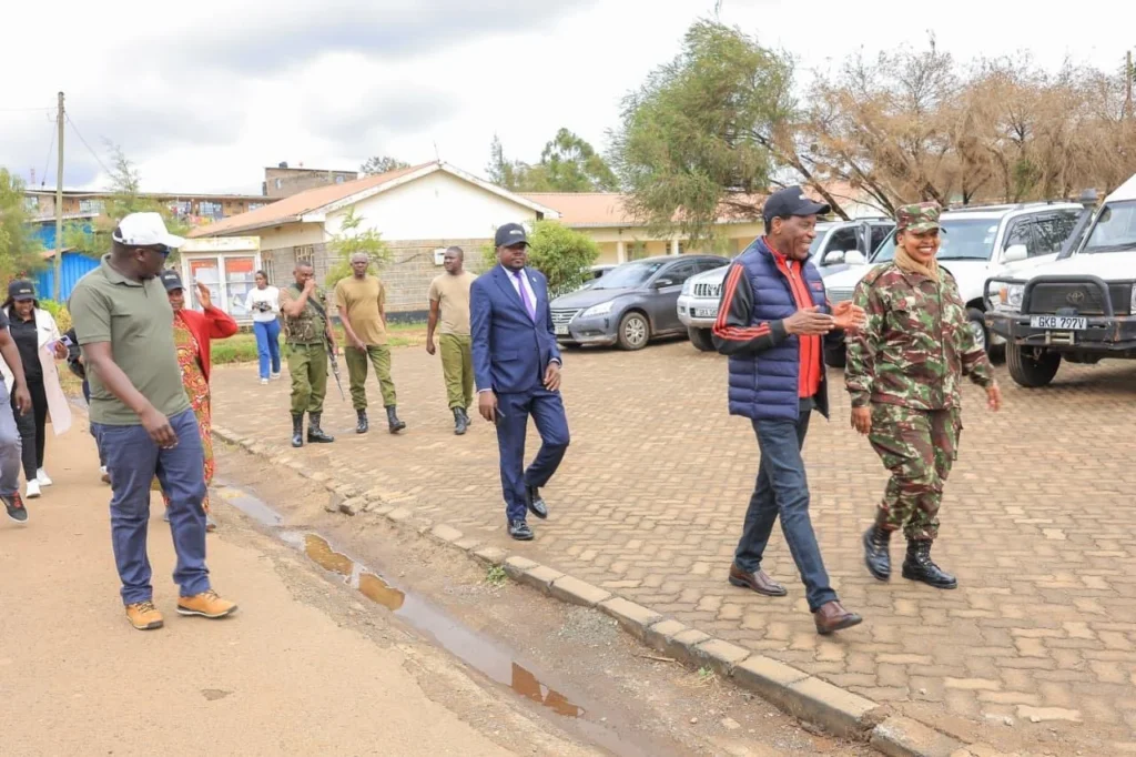 Clean-up Tree Planting, and Clearing of Drainage ahead of El Niño- Dagoretti – Photo 18