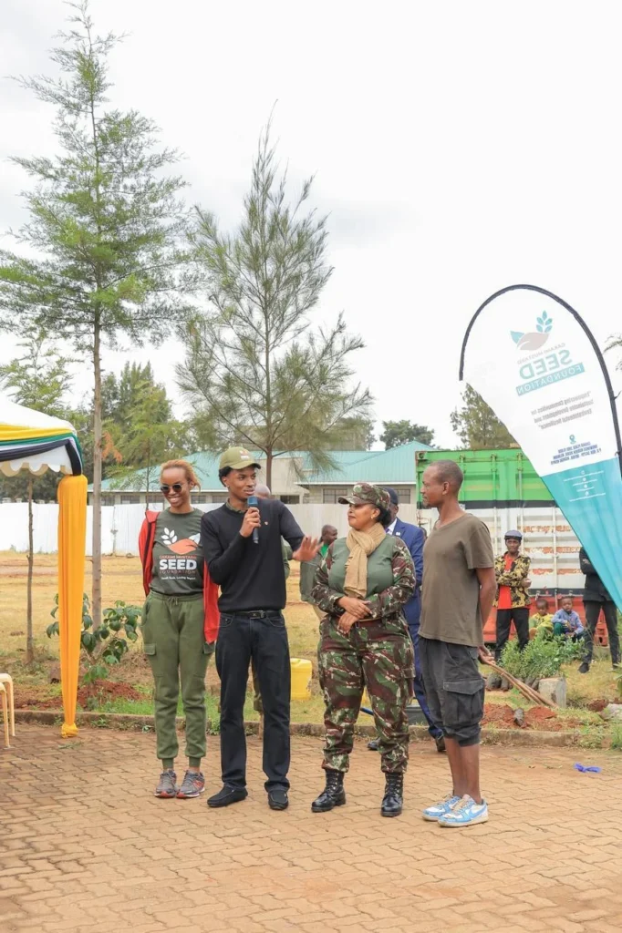Clean-up Tree Planting, and Clearing of Drainage ahead of El Niño- Dagoretti – Photo 32
