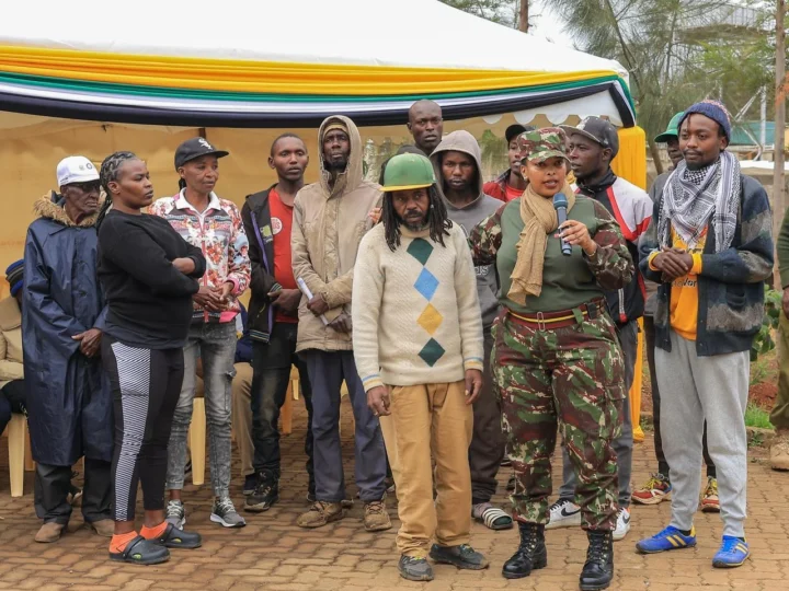 Clean-up Tree Planting, and Clearing of Drainage ahead of El Niño- Dagoretti – Photo 33