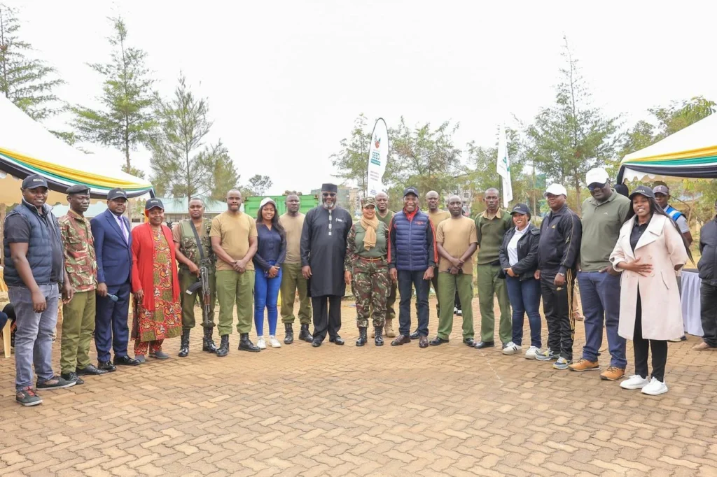 Clean-up Tree Planting, and Clearing of Drainage ahead of El Niño- Dagoretti – Photo 34