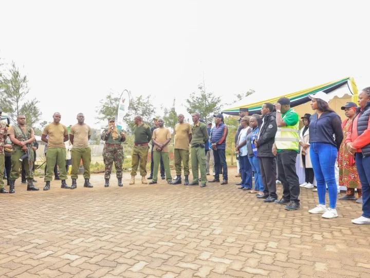 Clean-up Tree Planting, and Clearing of Drainage ahead of El Niño- Dagoretti – Photo 36